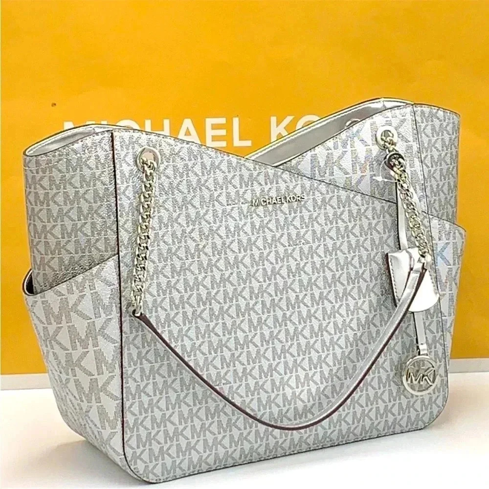 Michael Kors Jet Set Travel Large Chained Tote
Shoulder Bag MK